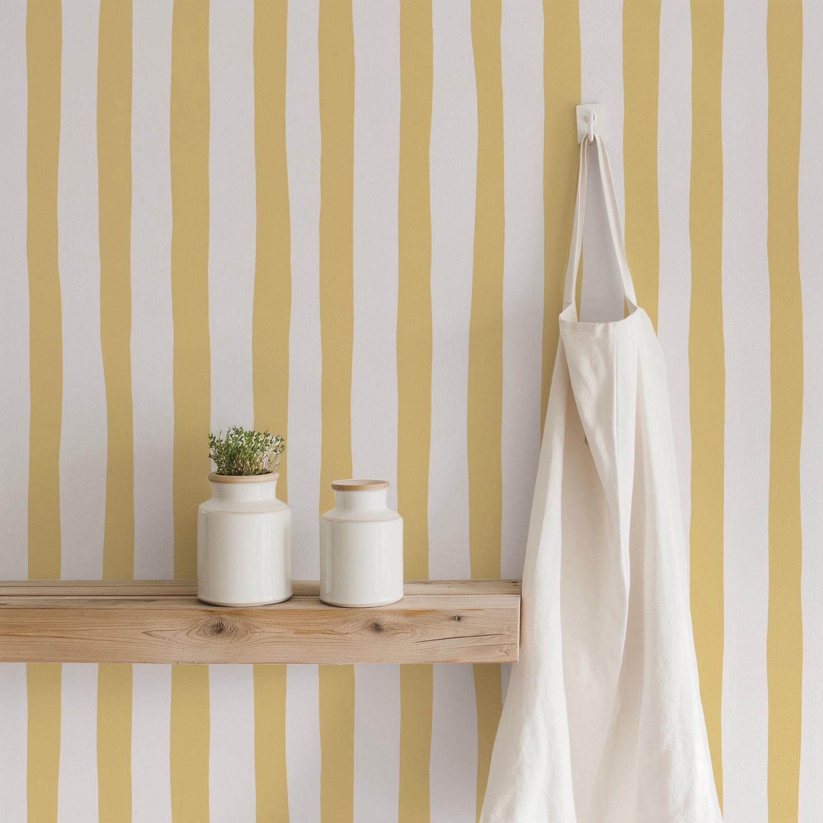 Baby Nursery Peel And Stick Wallpaper - ورق جدران مخطط متذبذب أصفر من