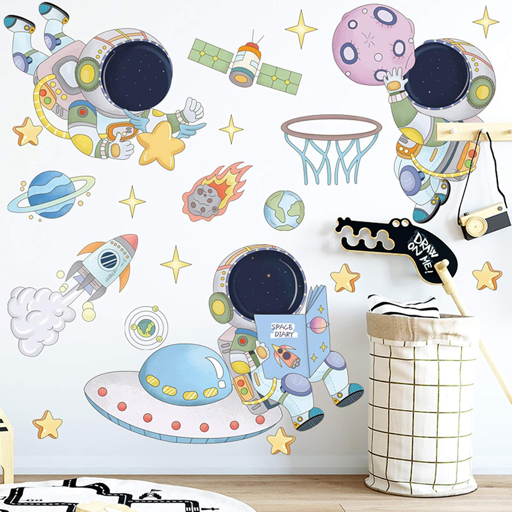 Baby Nursery Vinyl - ملصقات حائط لرائد الفضاء على شكل