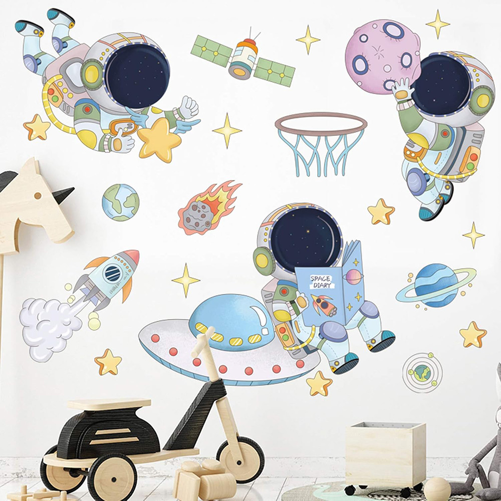 ملصقات حائط لرائد الفضاء على ش - مراجعة Baby Nursery Vinyl وسعره